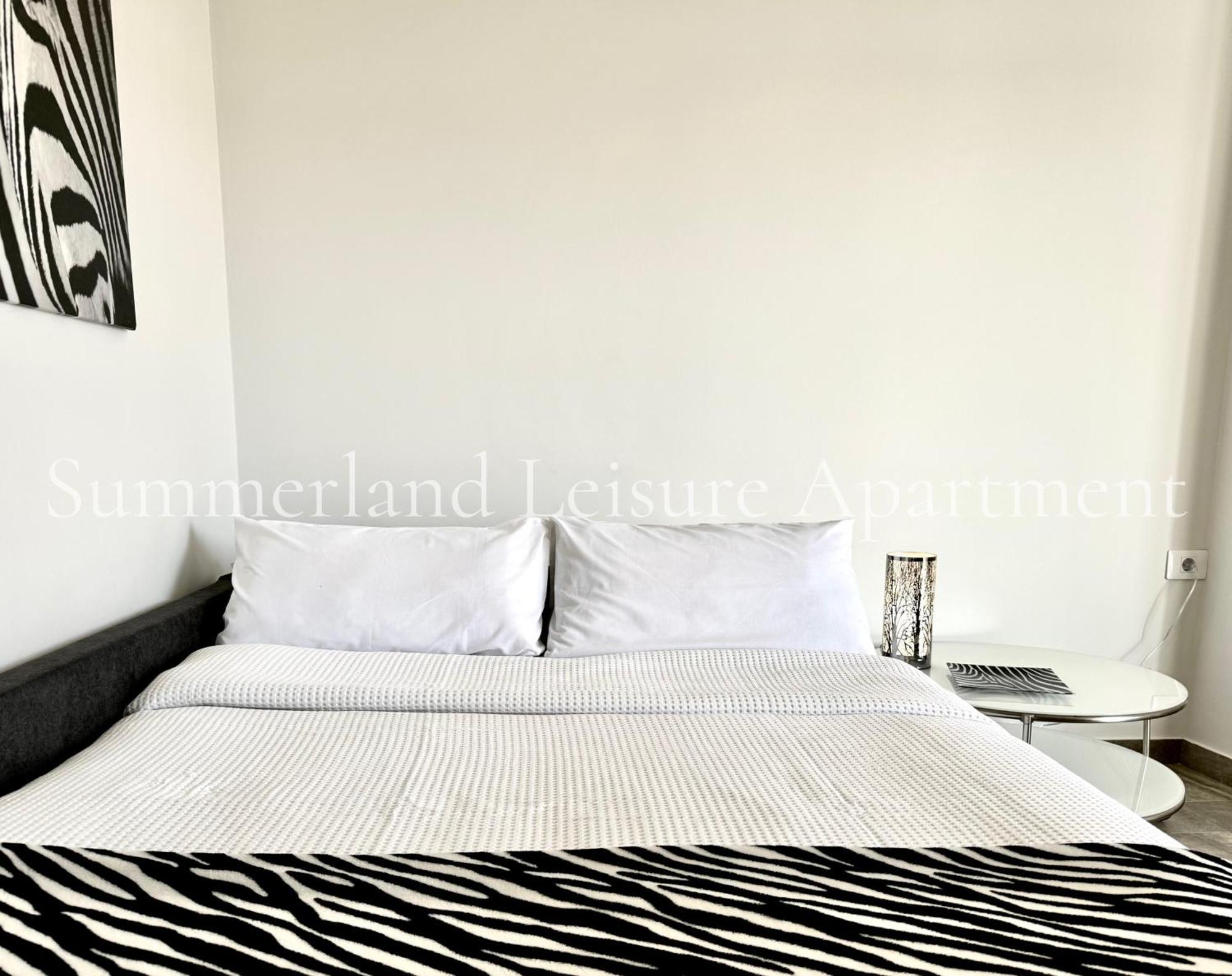Apartment Summerland Leisure